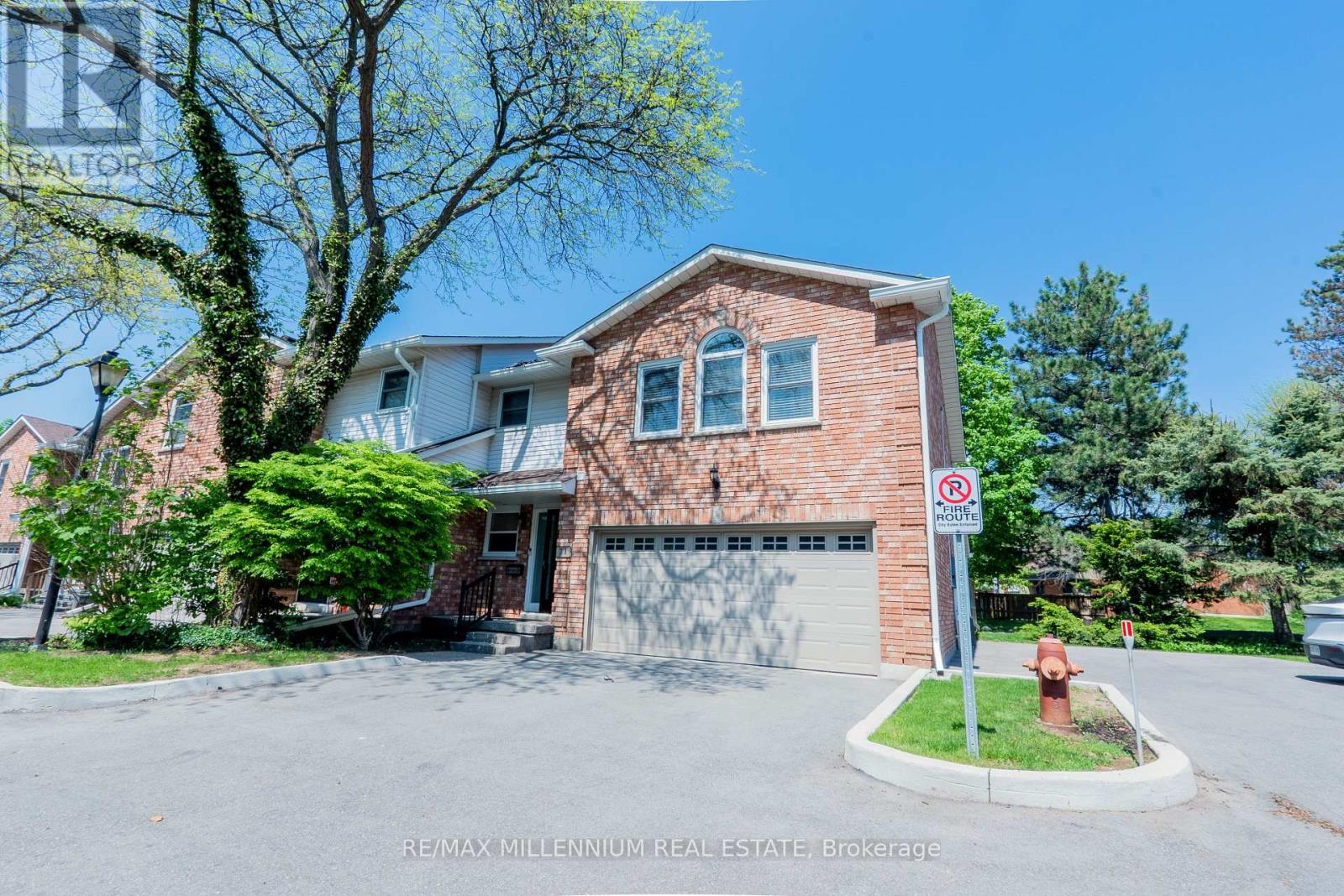 #11 230 MEADOWBROOK DRIVE - 1