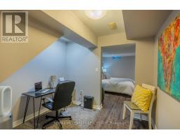 11 - 230 Meadowbrook Drive, Hamilton, ON L9G4V2 Photo 18