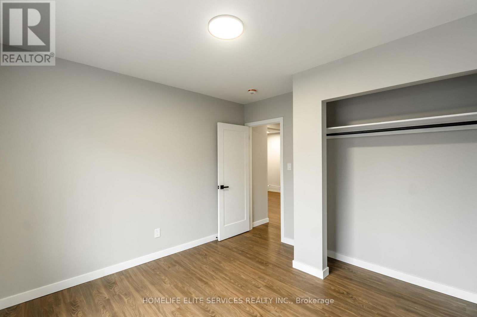 196 SECOND AVENUE E - 21