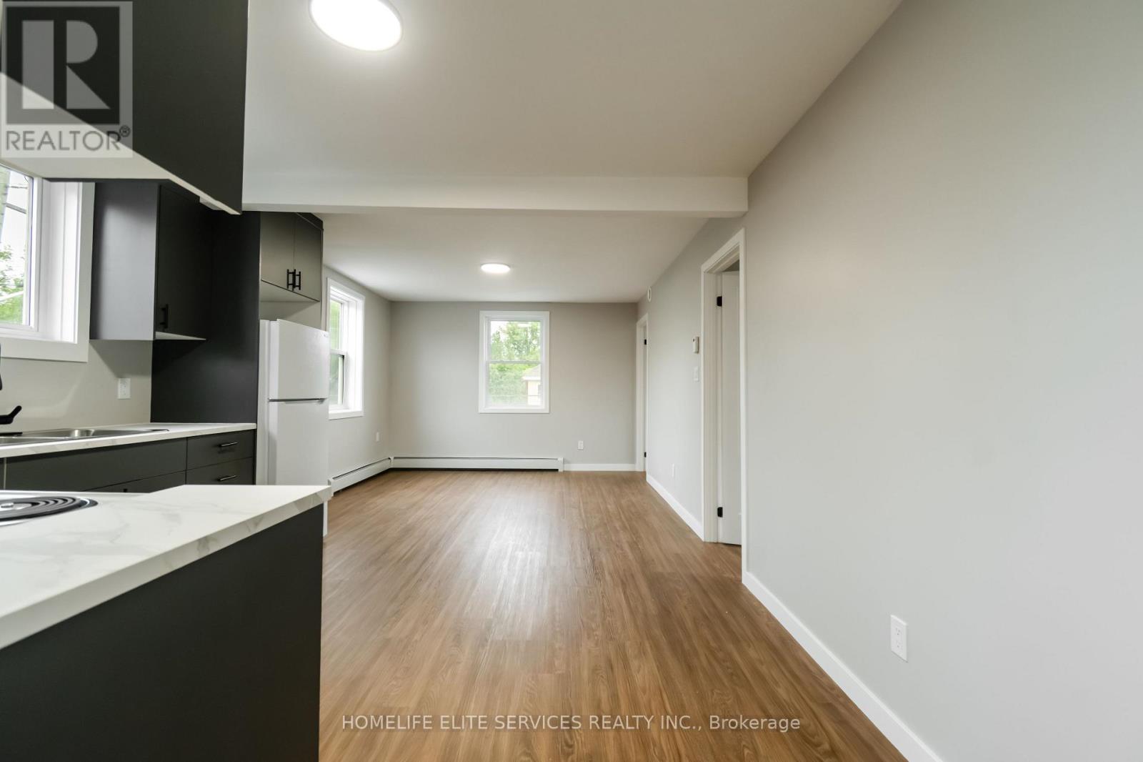 196 SECOND AVENUE E - 22