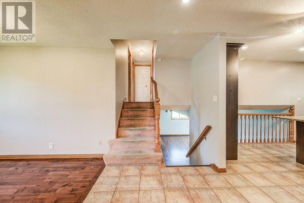 3 CORA DRIVE - Image 21