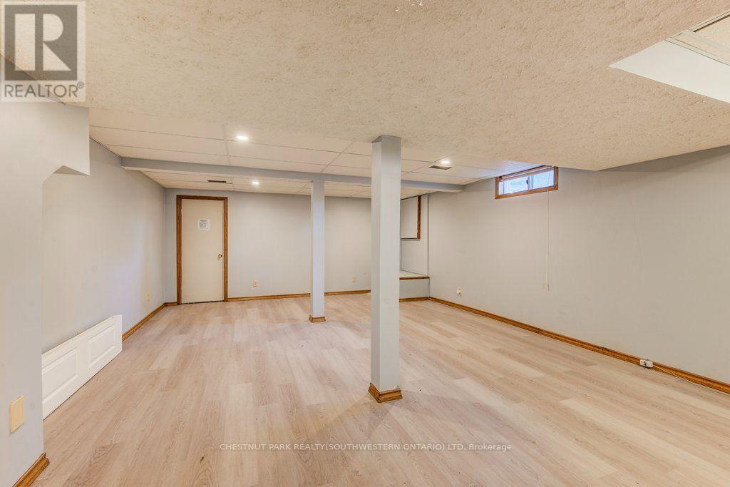 3 CORA DRIVE - 38