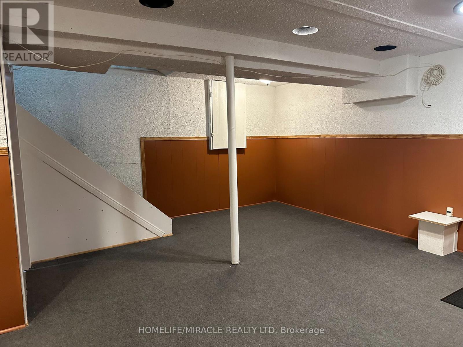 23 HEATHERDALE PLACE - Image 32