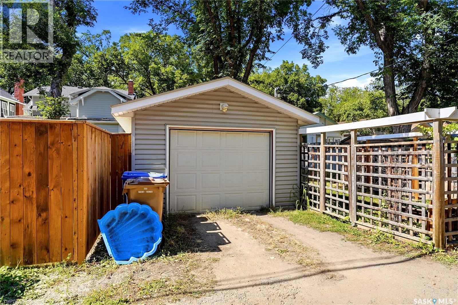 76 Angus CRESCENT - Image 41