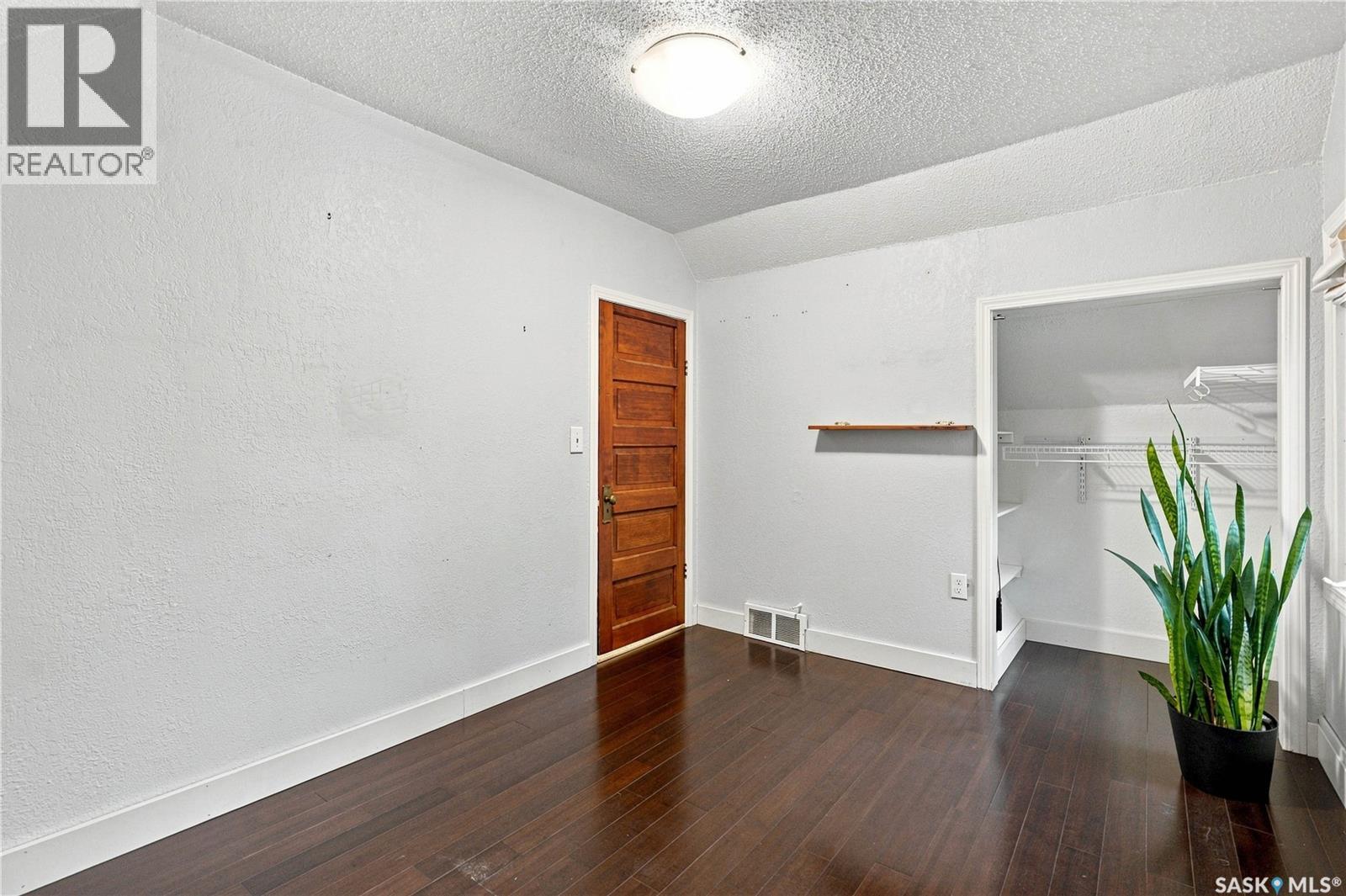 318 27th STREET W - 22