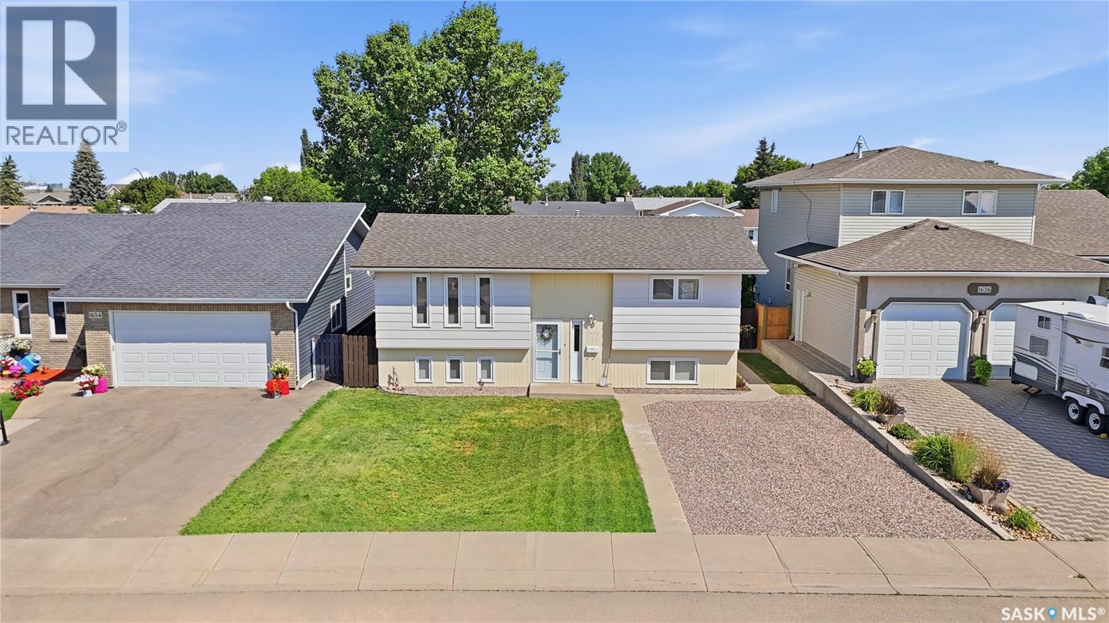 1630 Spadina DRIVE - 53