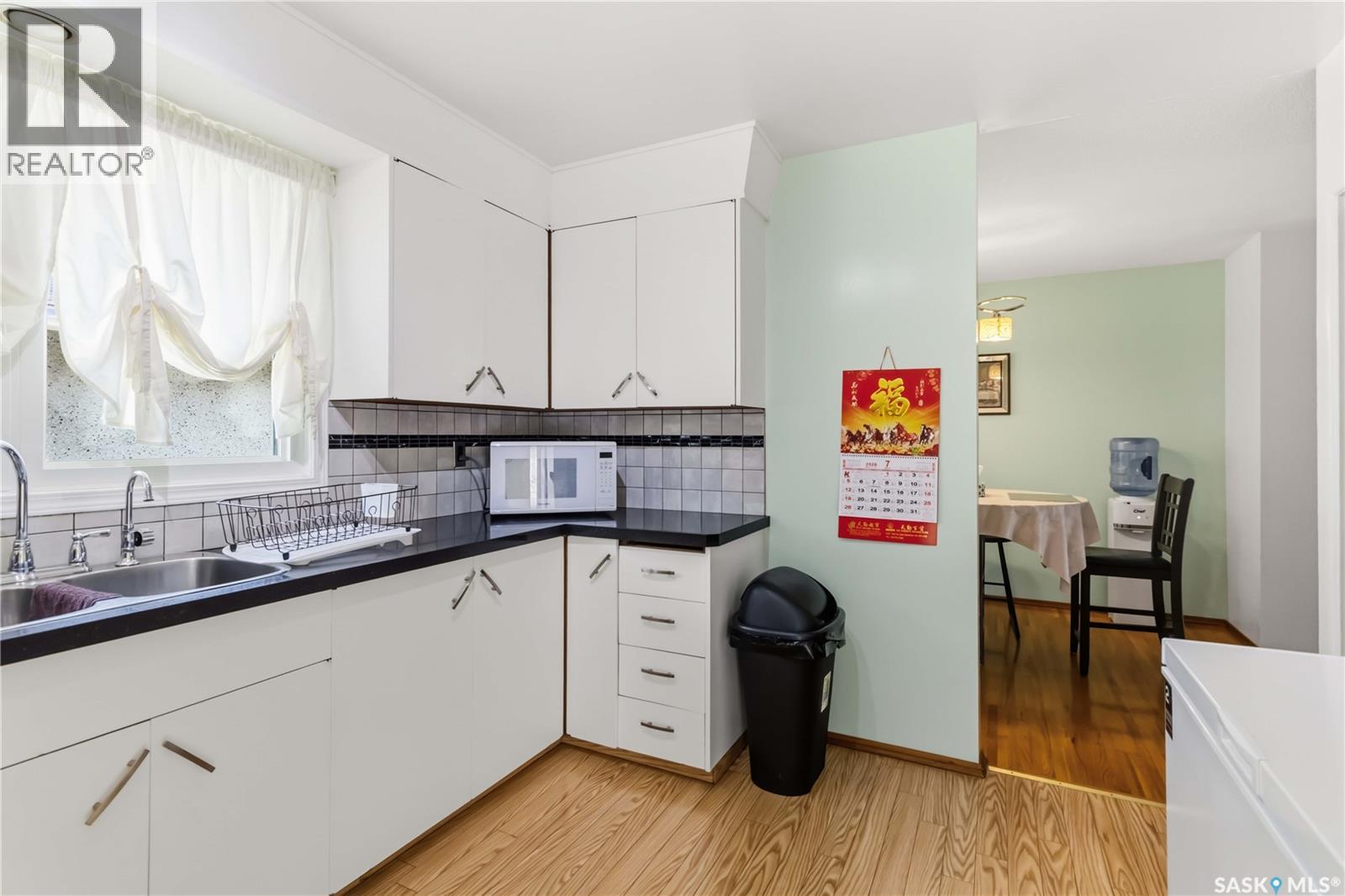 192 Salisbury DRIVE - Image 15