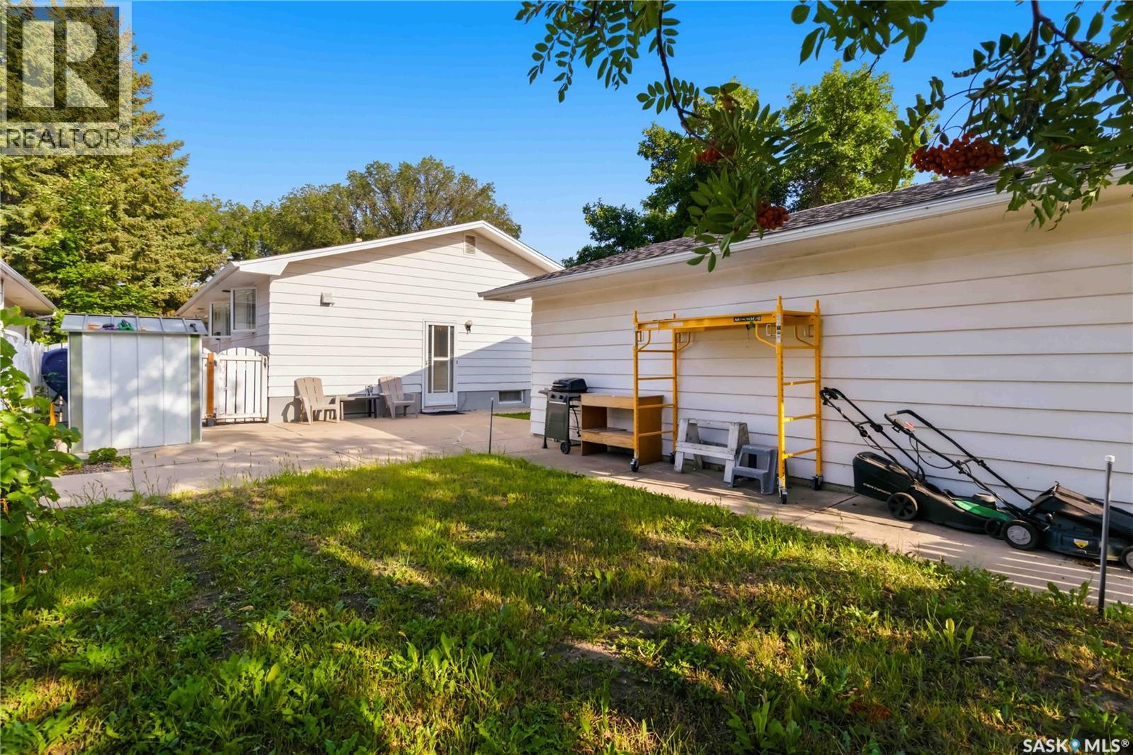 192 Salisbury DRIVE - Image 33