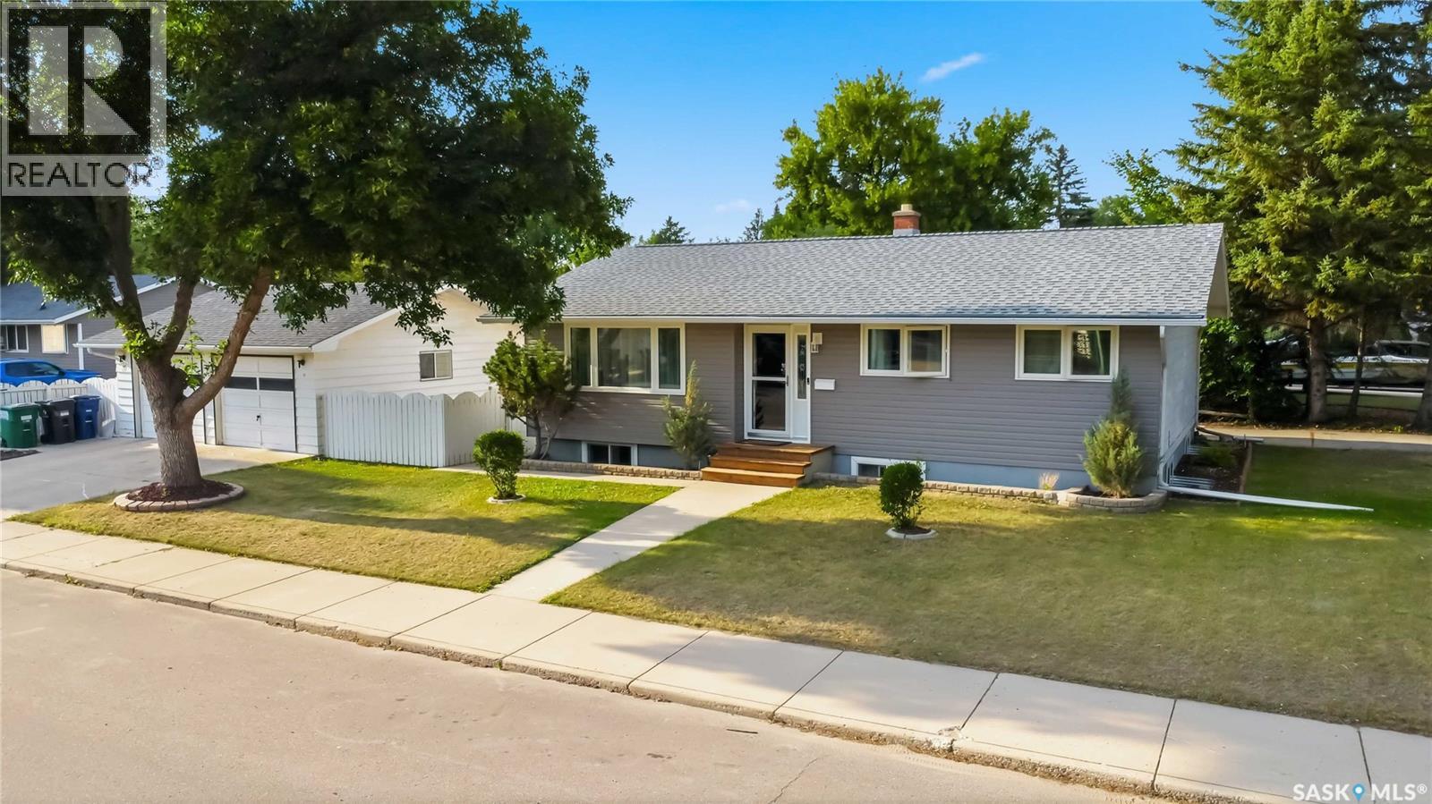 192 Salisbury DRIVE - Image 35