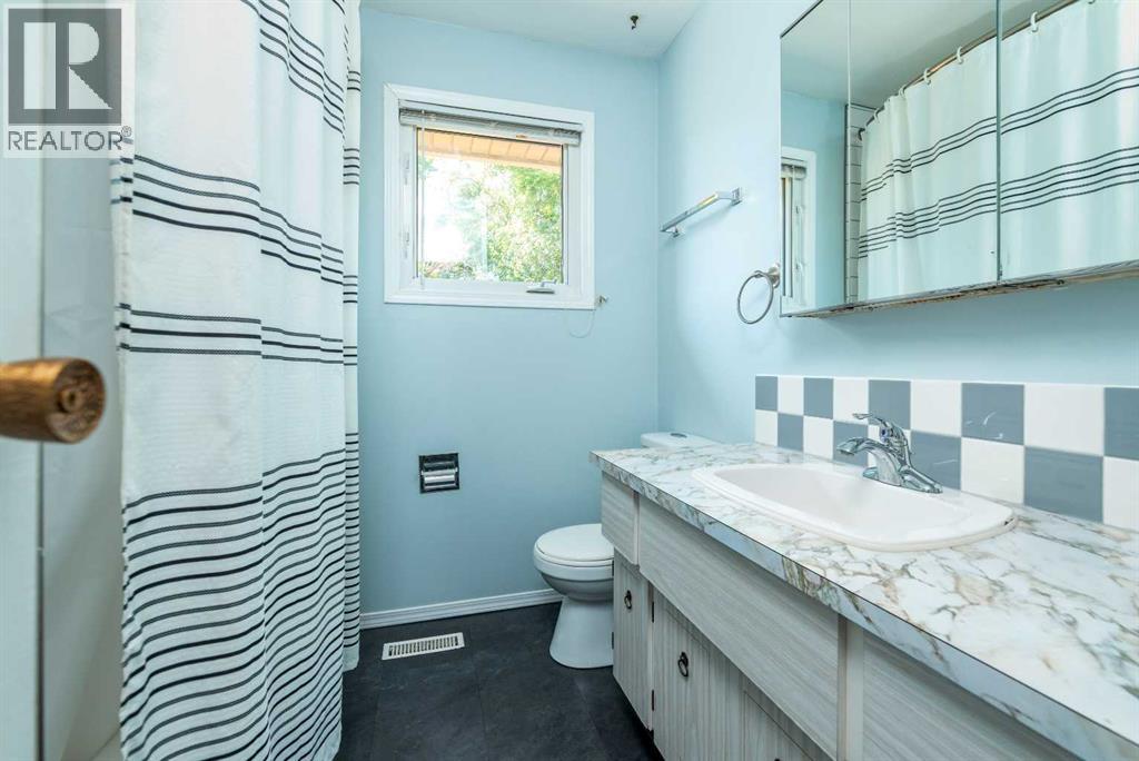 3408 52 Avenue - Image 12