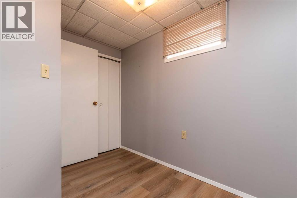 3408 52 Avenue - Image 24