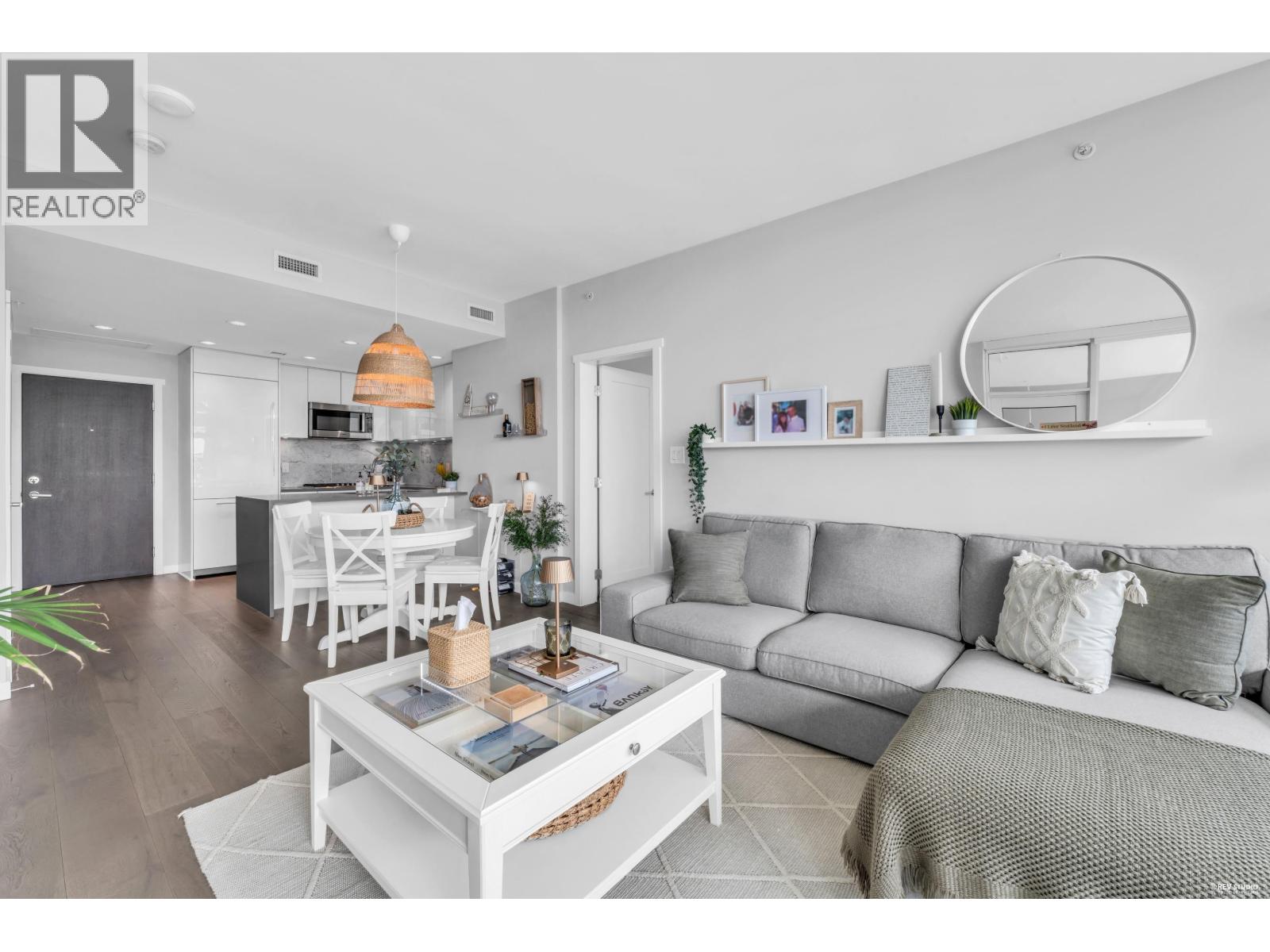 #1309 118 CARRIE CATES Court, North Vancouver, British Columbia, V7M0G6, North Vancouver, British Columbia — photo 5 of 5