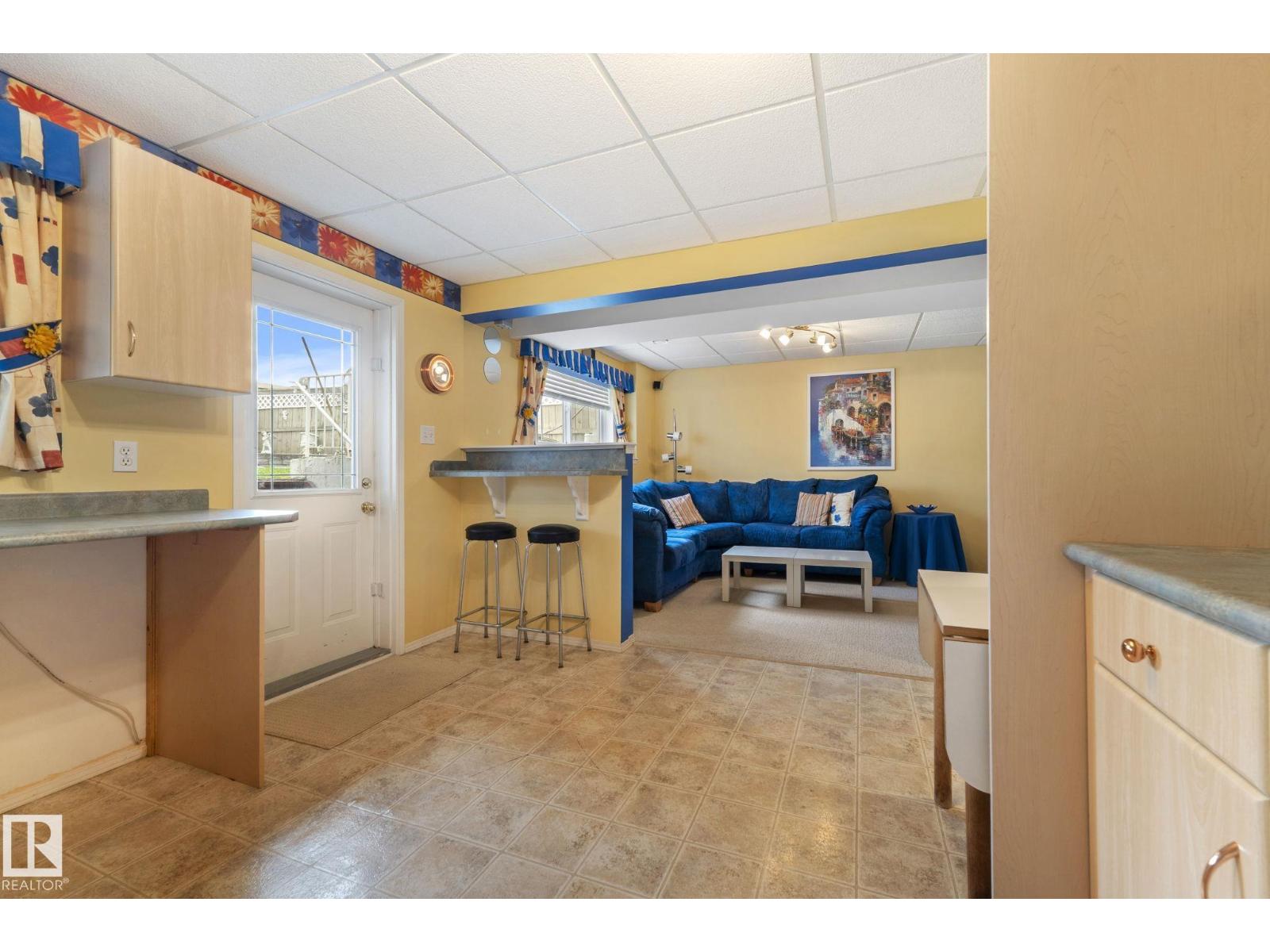 9315 162 AV NW - 57
