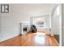 8207 15th Avenue, Burnaby, BC V3N1X7 Photo 7