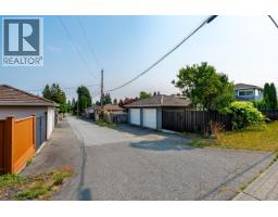 8207 15th Avenue, Burnaby, BC V3N1X7 Photo 35