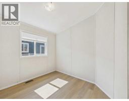 Living room - 79 Mckay Place, Blackfalds, AB T0M1J2 Photo 8