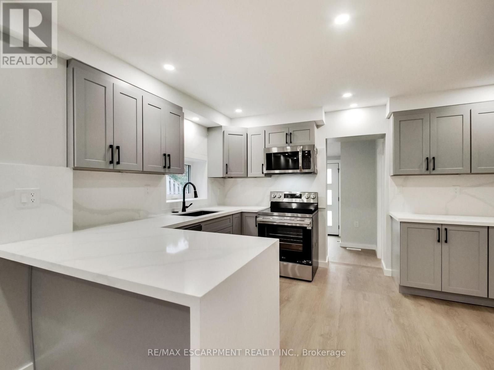 67 COPE STREET - Image 16