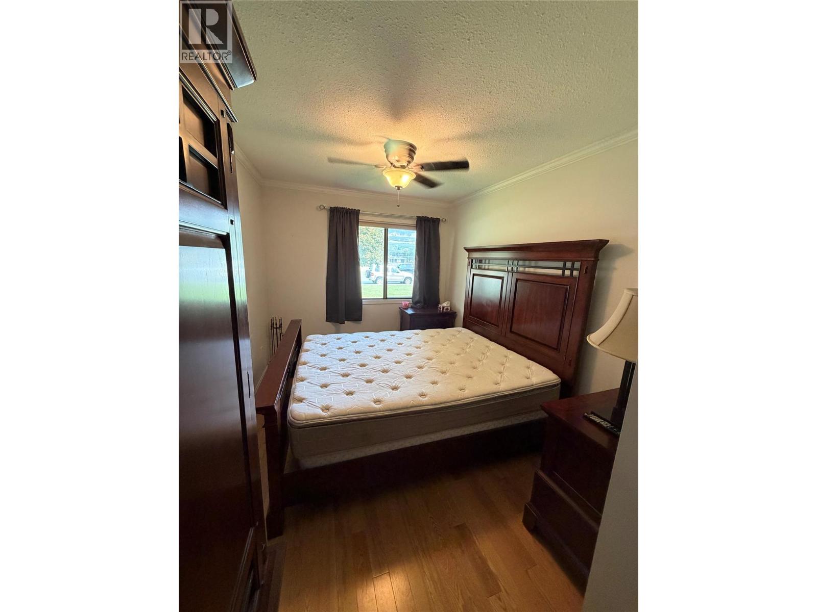 #1 220 Prior Road S - 19