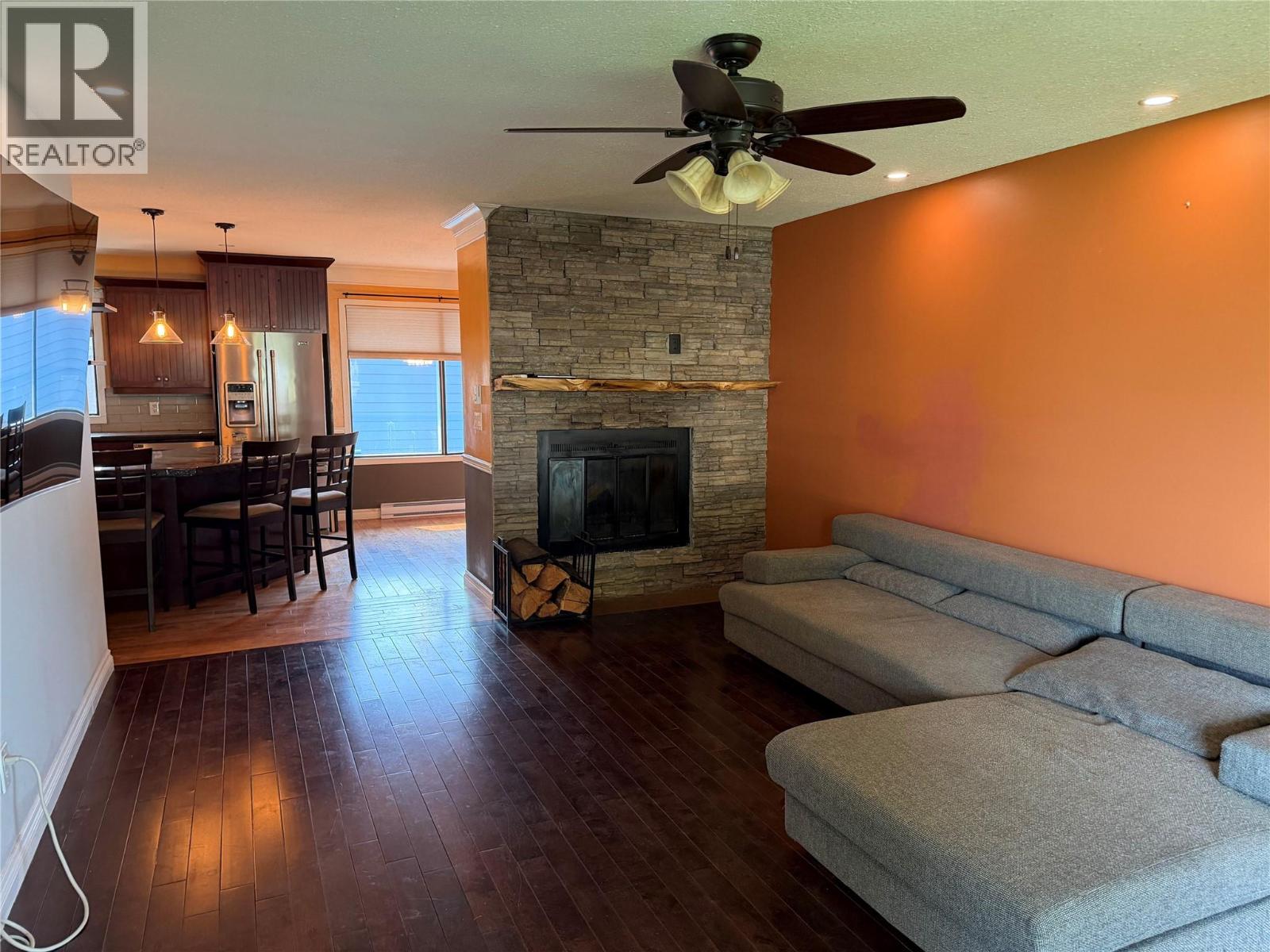 #1 220 Prior Road S - 12