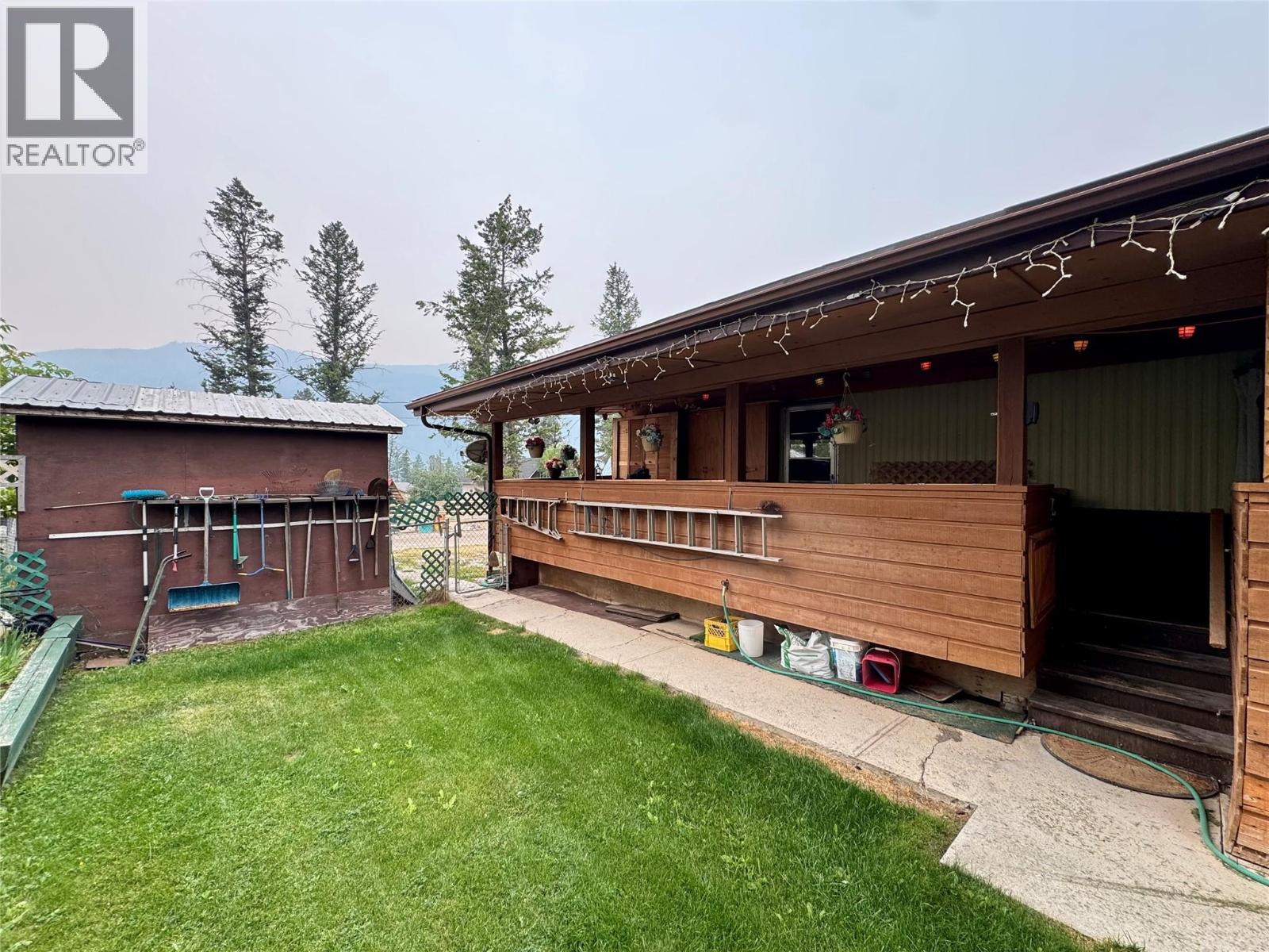 4784 Selkirk Avenue - 7
