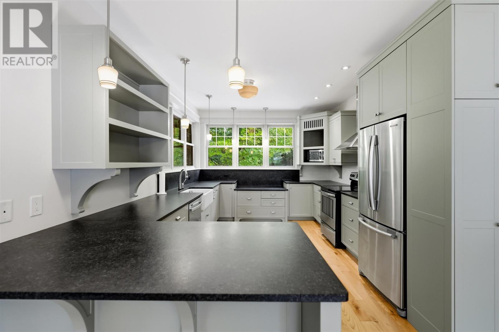 687 Finns Bay RD - Image 26