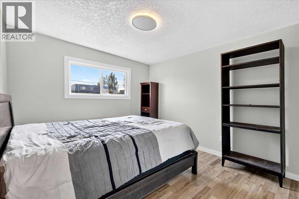 4309 26 Avenue SE - 19