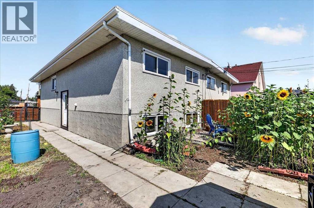 4309 26 Avenue SE - 40