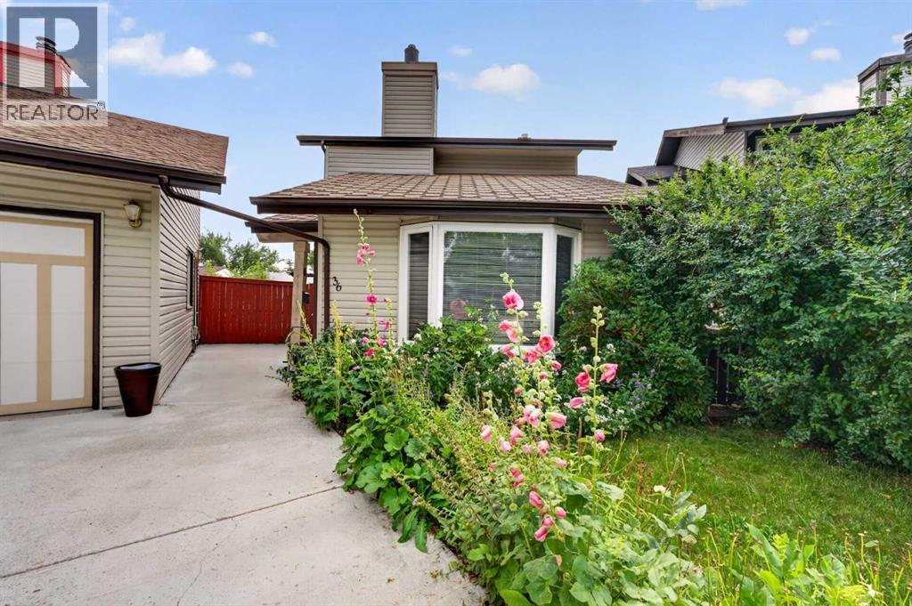 36 Templegreen Bay NE - 1
