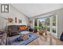 36 Templegreen Bay NE - photo 10