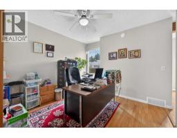 36 Templegreen Bay NE - photo 15