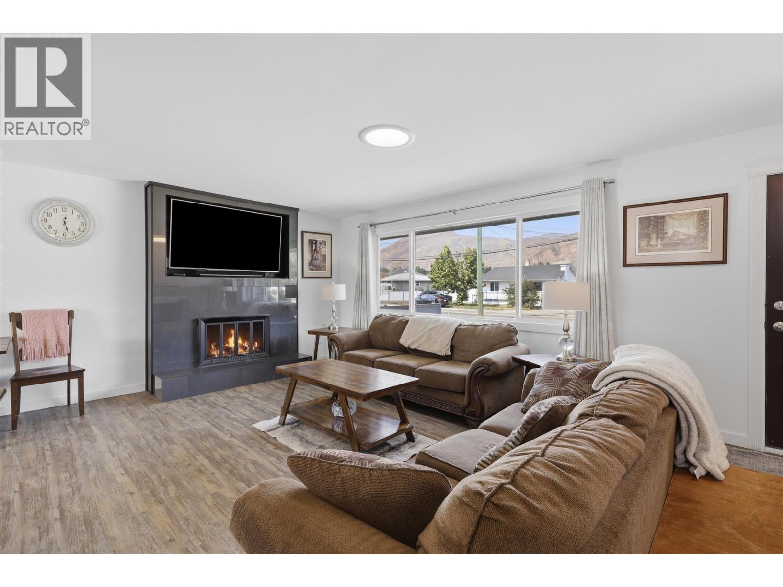 1827 PARKCREST Avenue - 10