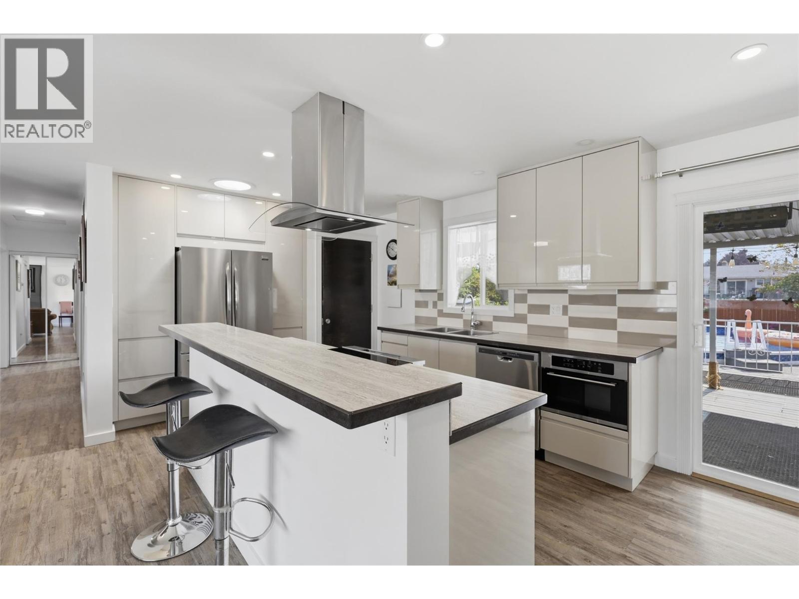 1827 PARKCREST Avenue - 13