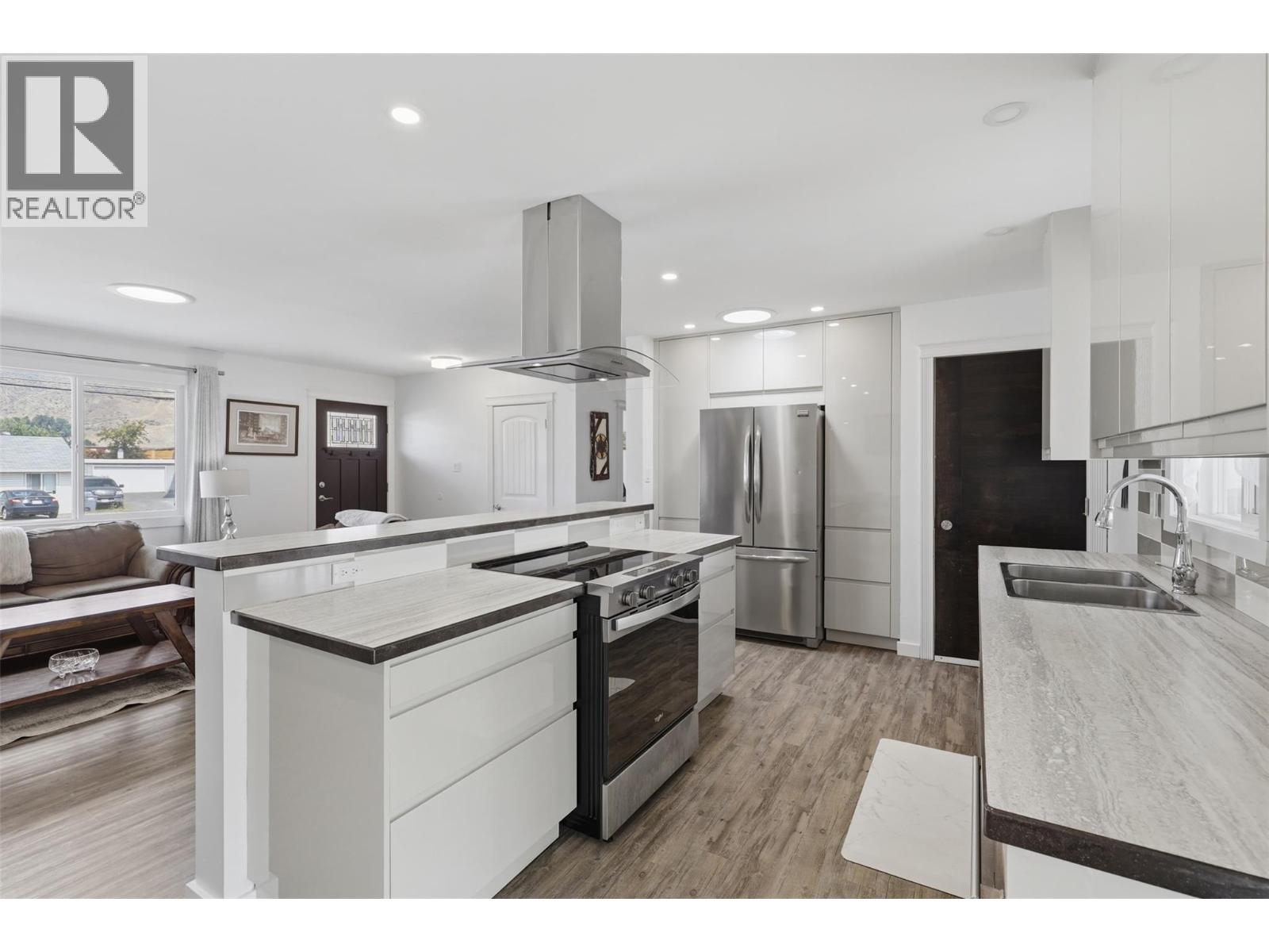 1827 PARKCREST Avenue - Image 14