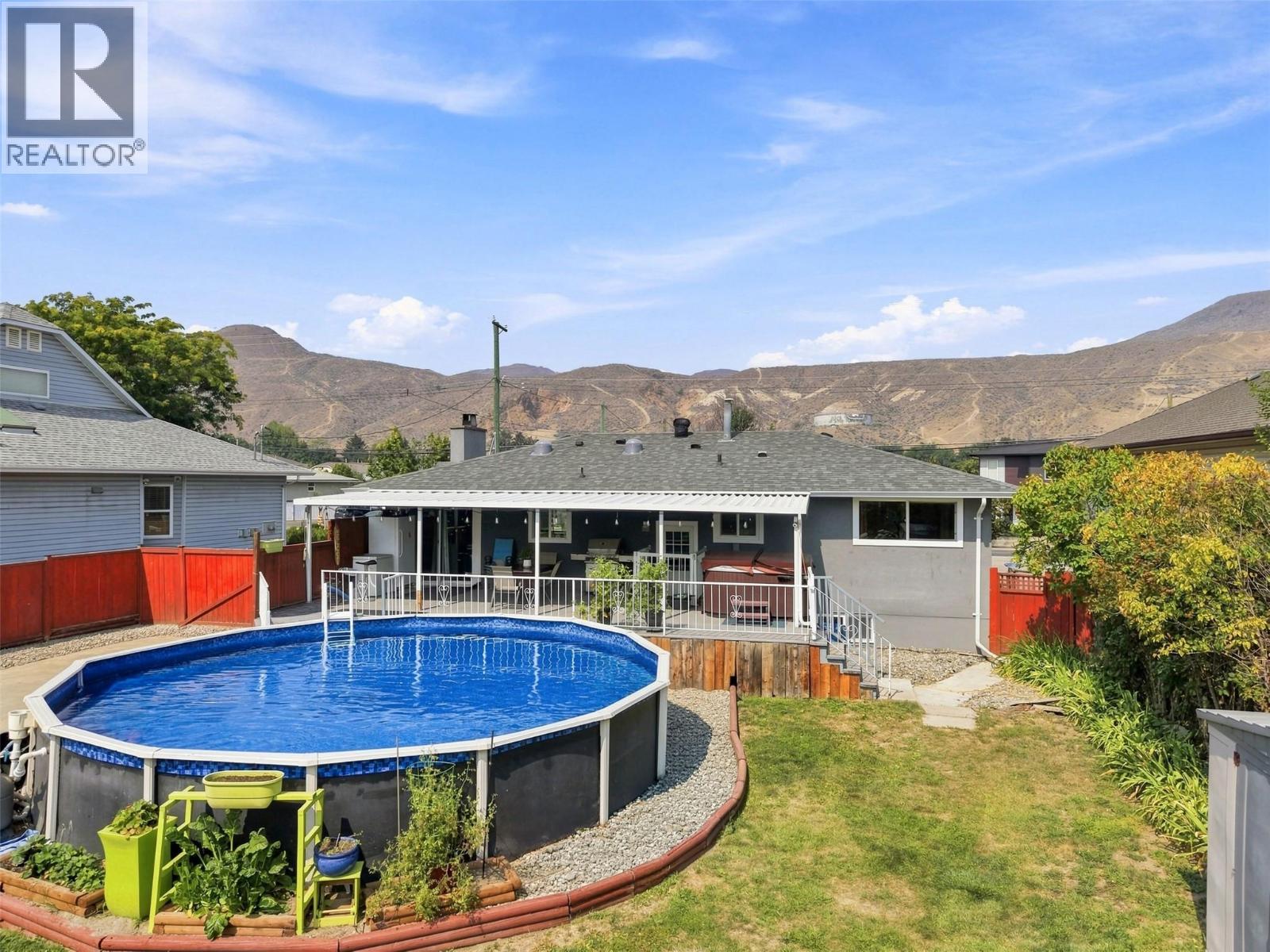 1827 PARKCREST Avenue - 2