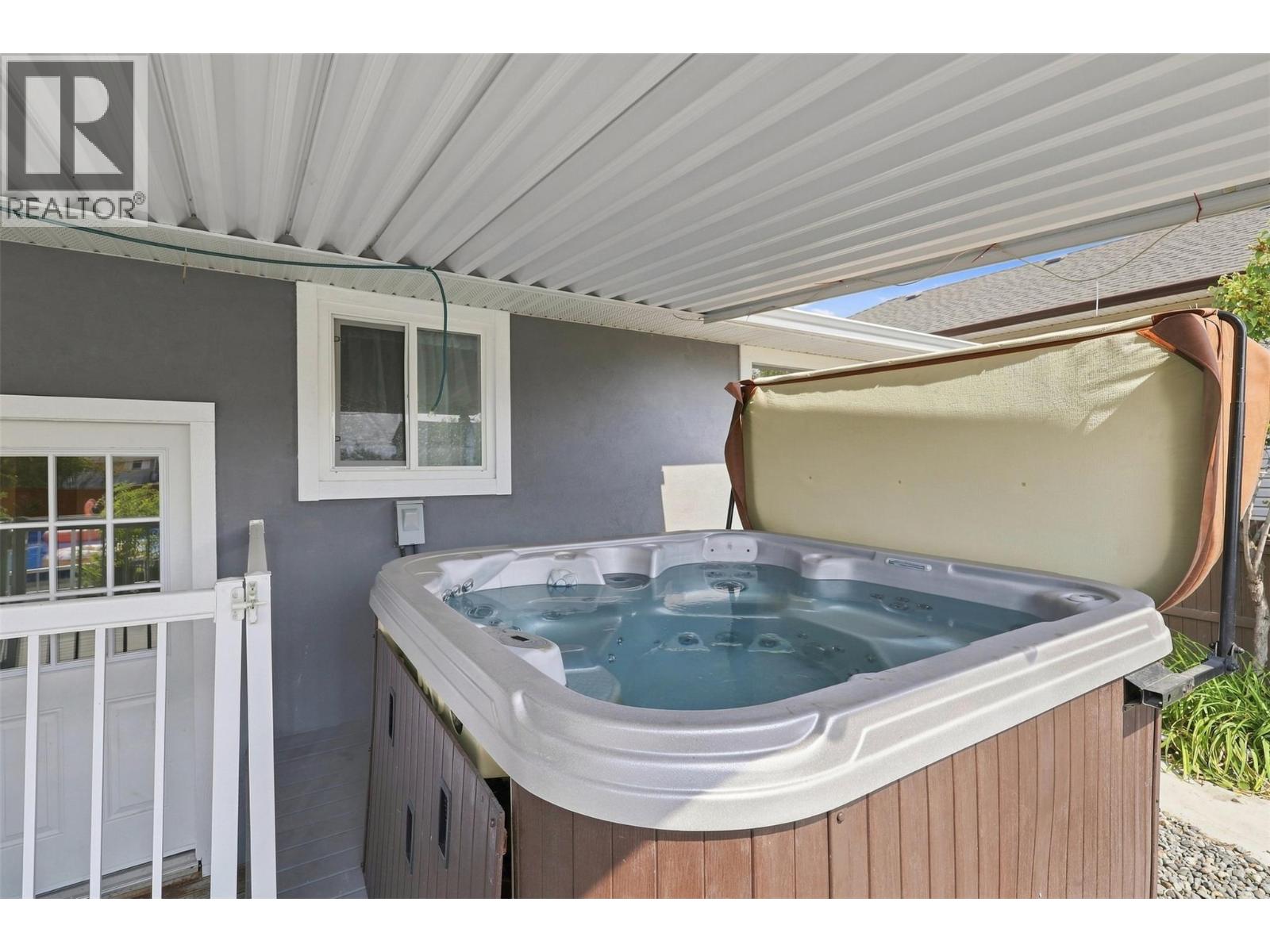 1827 PARKCREST Avenue - Image 22