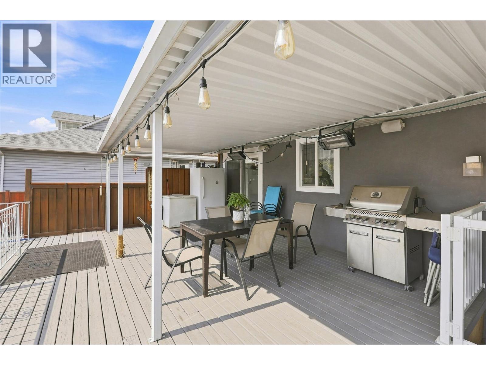 1827 PARKCREST Avenue - 23