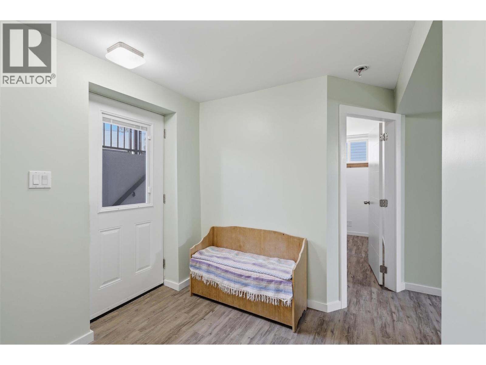 1827 PARKCREST Avenue - Image 48