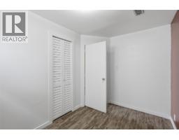1827 Parkcrest Avenue, Kamloops, BC V2B4W8 Photo 53