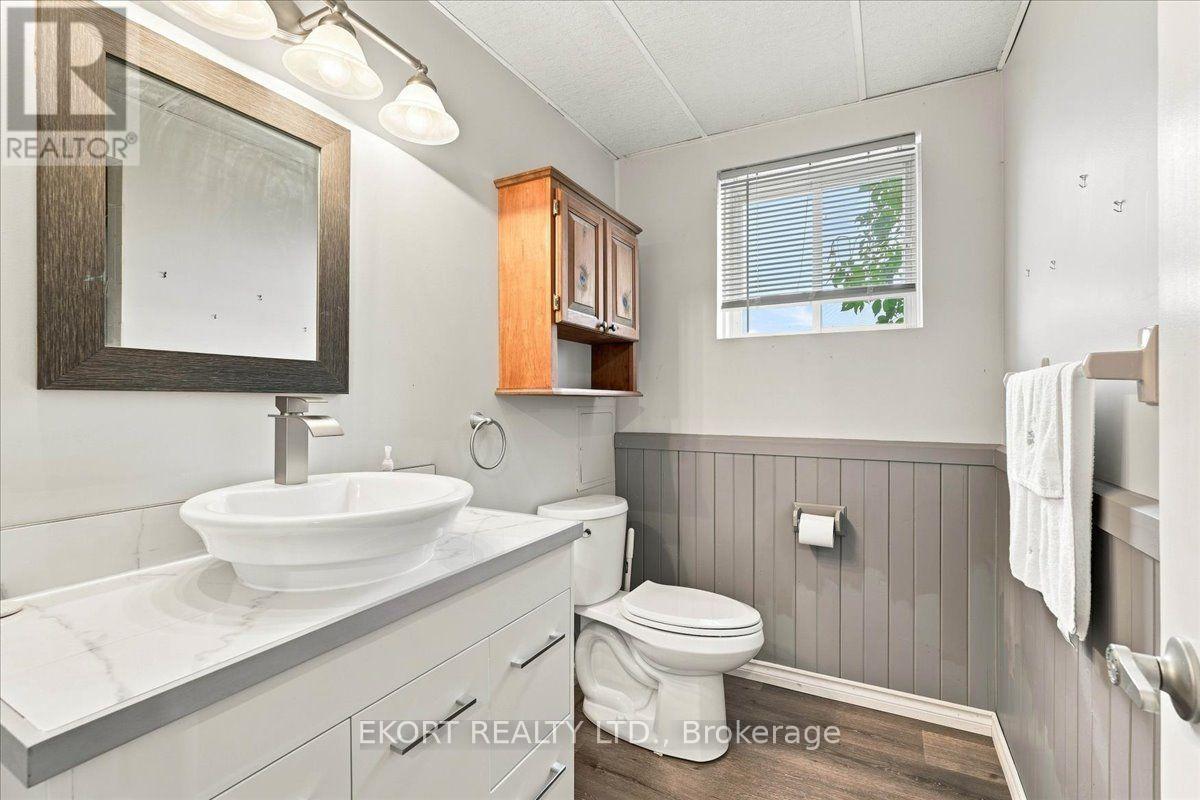 2433 62 HIGHWAY - Image 34
