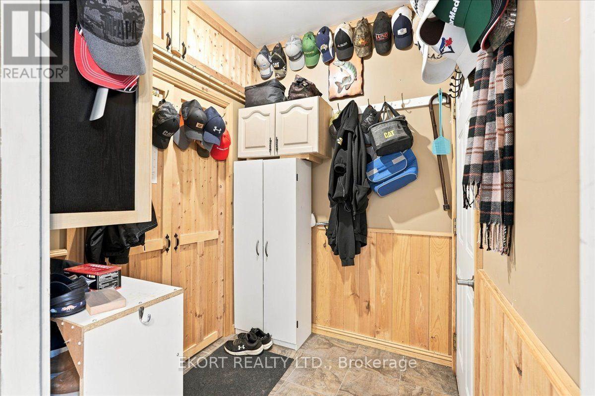 2433 62 HIGHWAY - Image 37