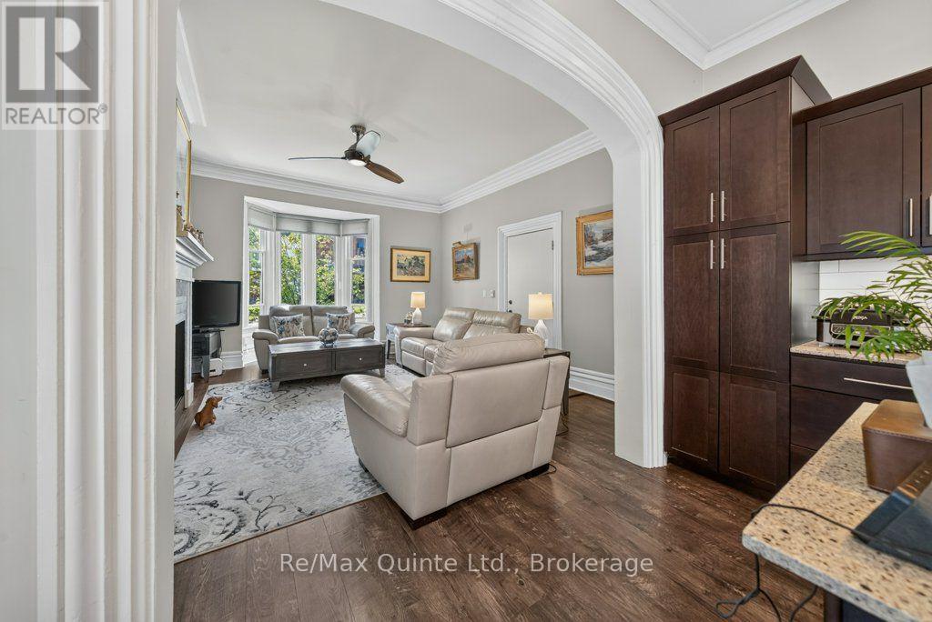 221 ALBERT STREET - 12