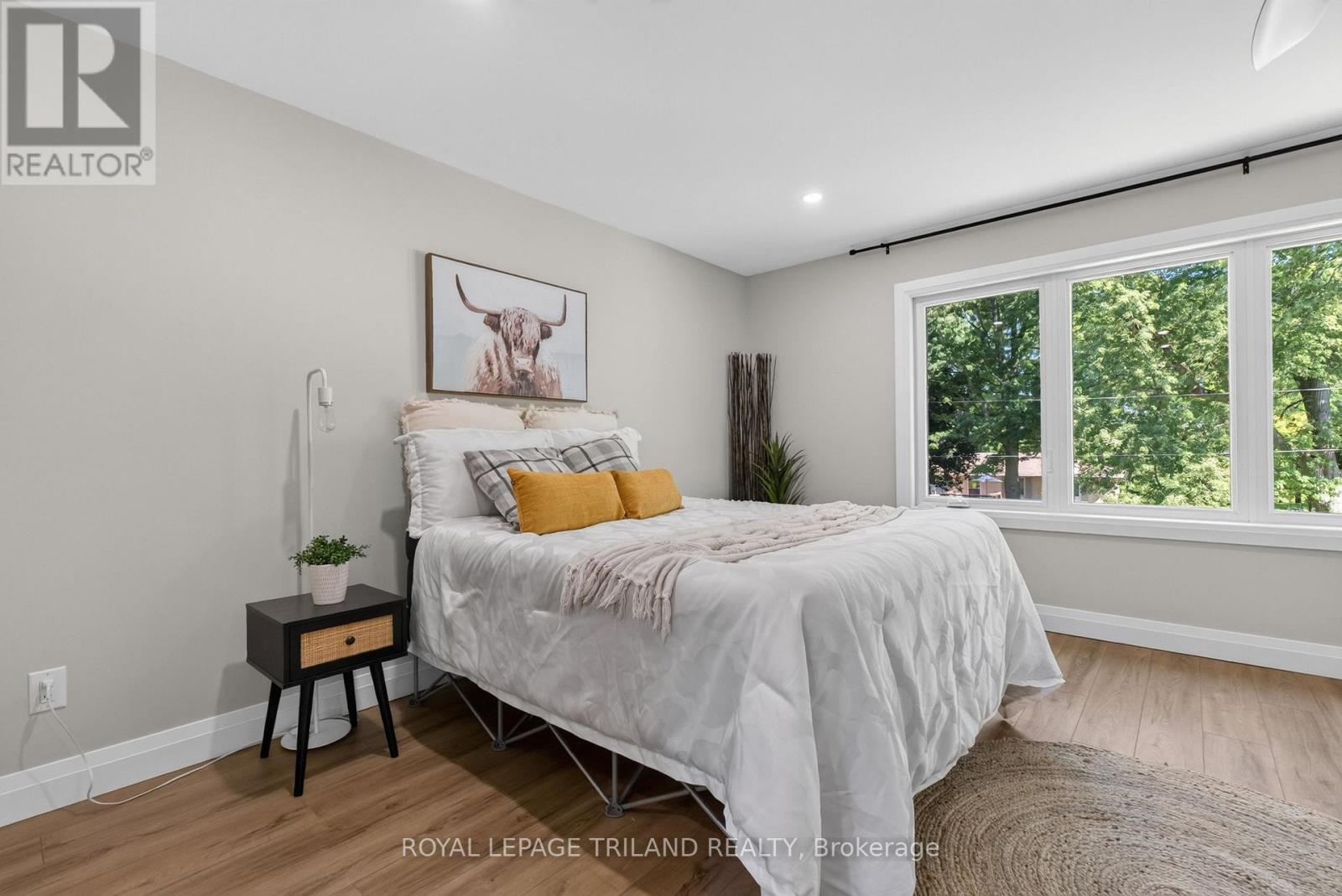 4397 MILL CRESCENT - Image 9