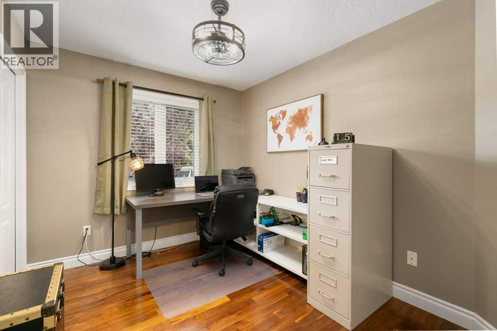 20 Sunrise Court SW - 10