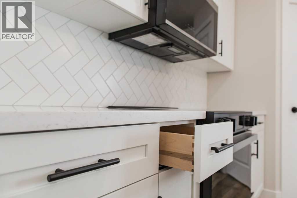 11407 95 Street - 5