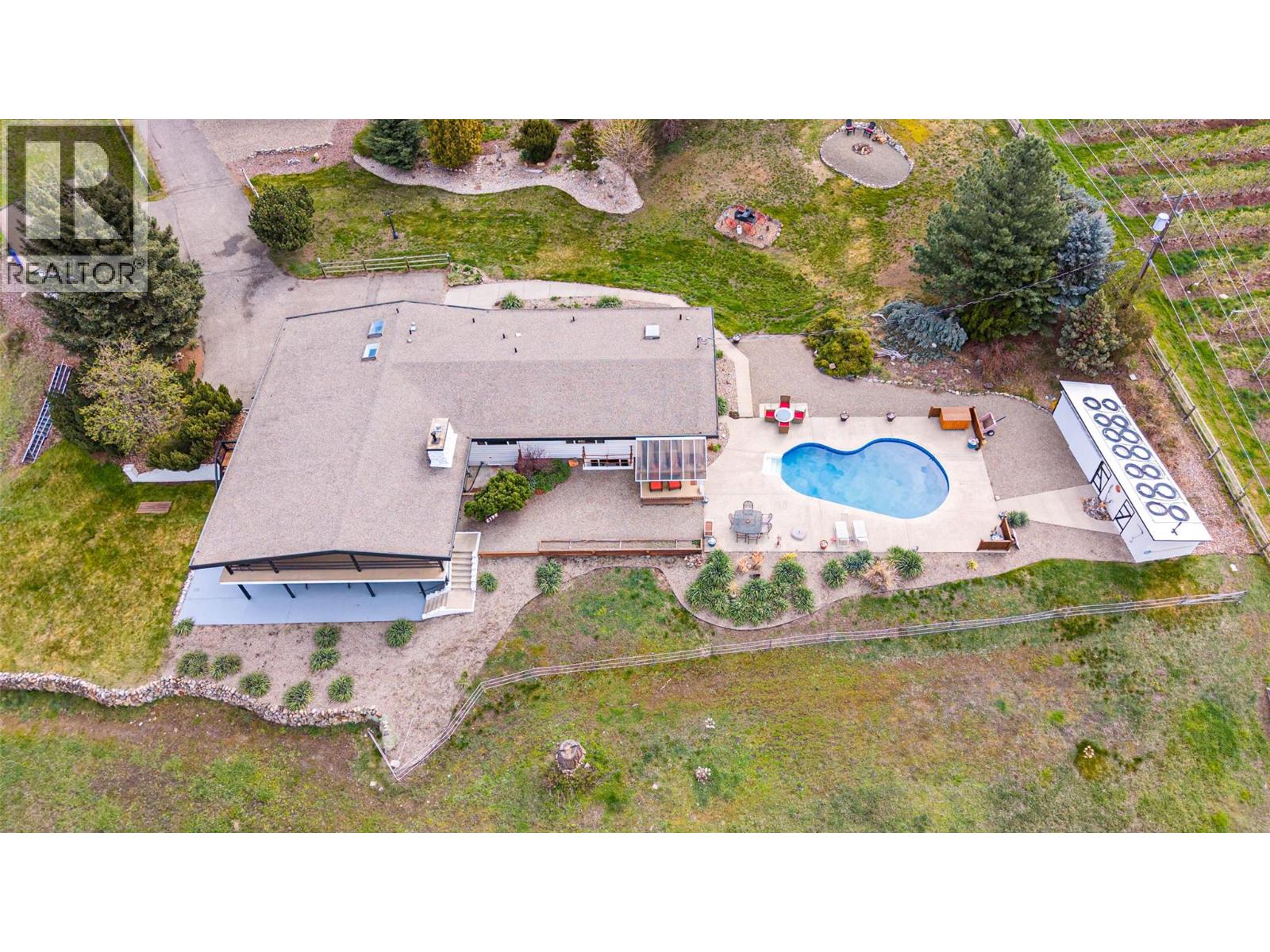 701 Robin Road, Vernon