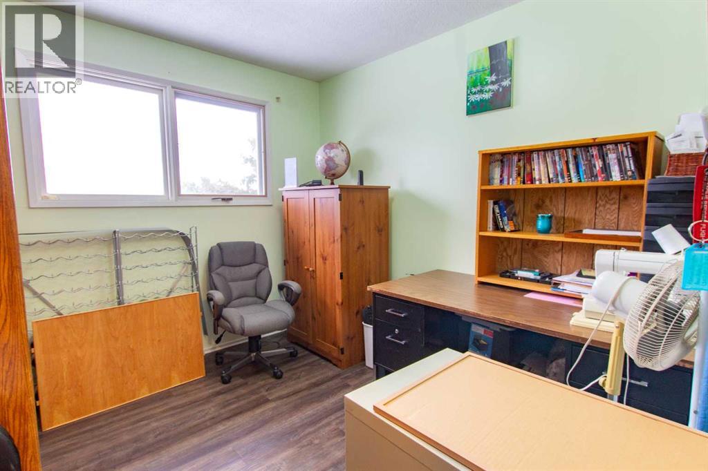 A&B, 84052 Hwy 59 - Image 18