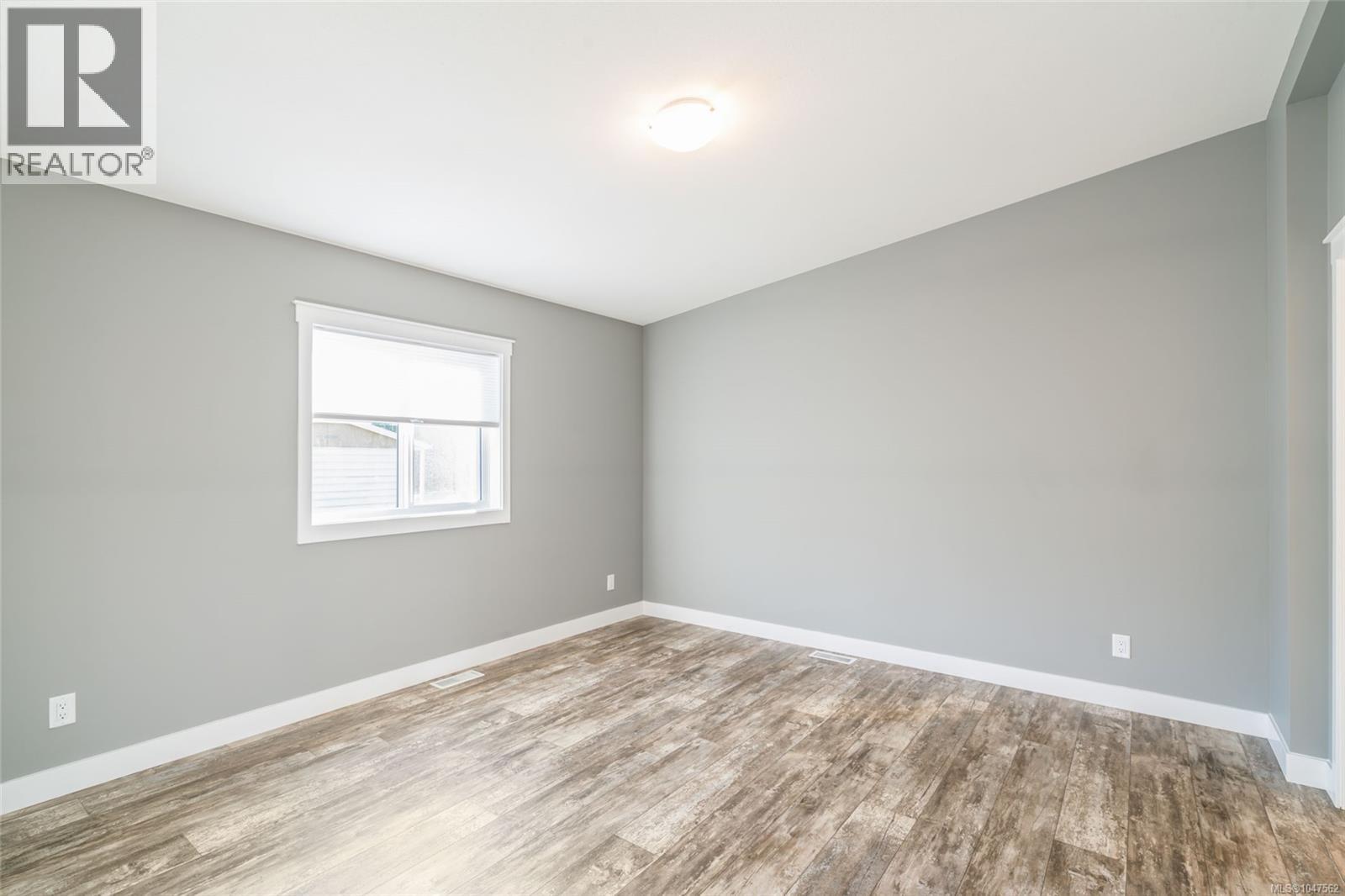 138 6325 Metral Dr, Nanaimo