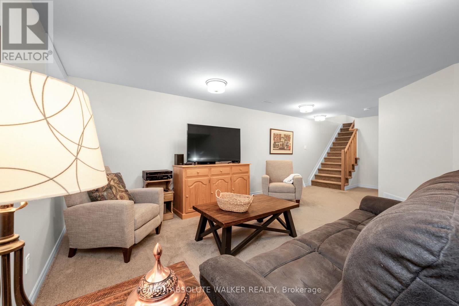 2381 GOLDHAWK DRIVE - Image 33