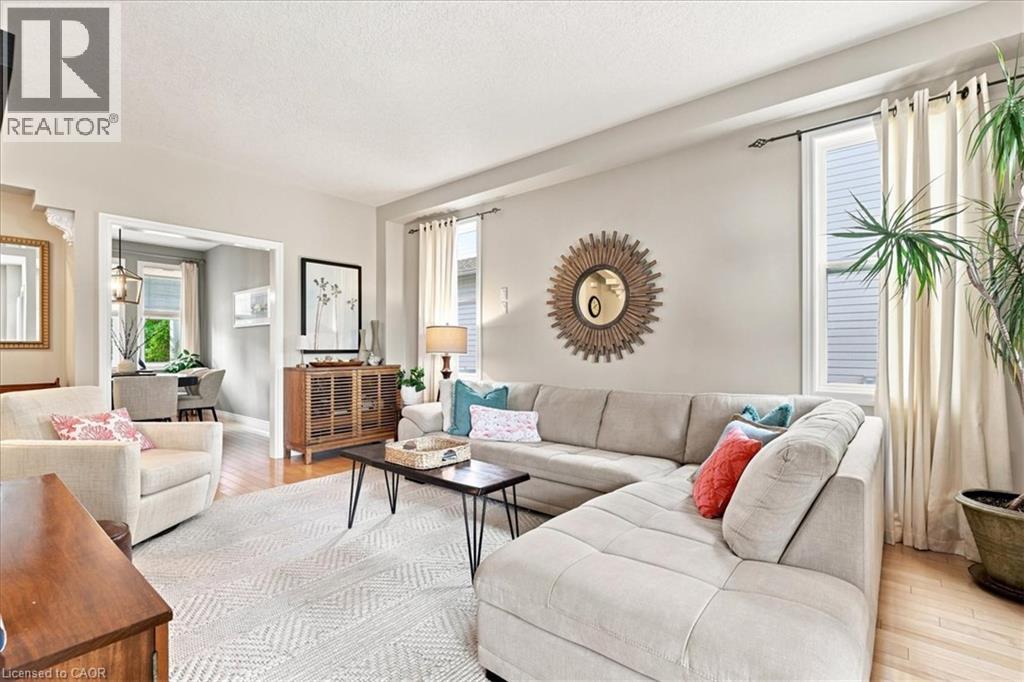 70 HAWKSWOOD Drive - Image 11