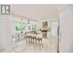 89 Yonge Boulevard, Toronto, ON M5M3G8 Photo 10